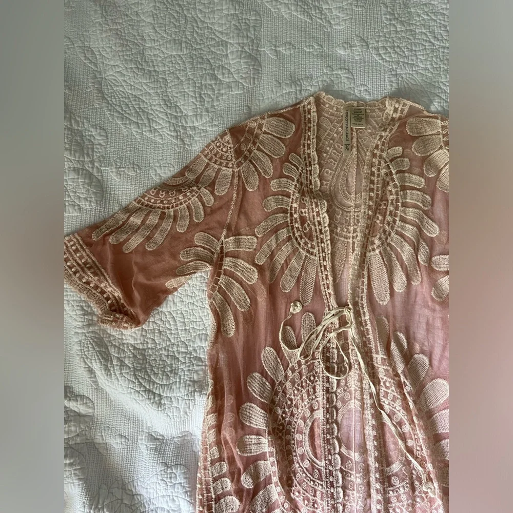 Forgotten Grace Pink Lace Women’s Kimono - Picture 8 of 11